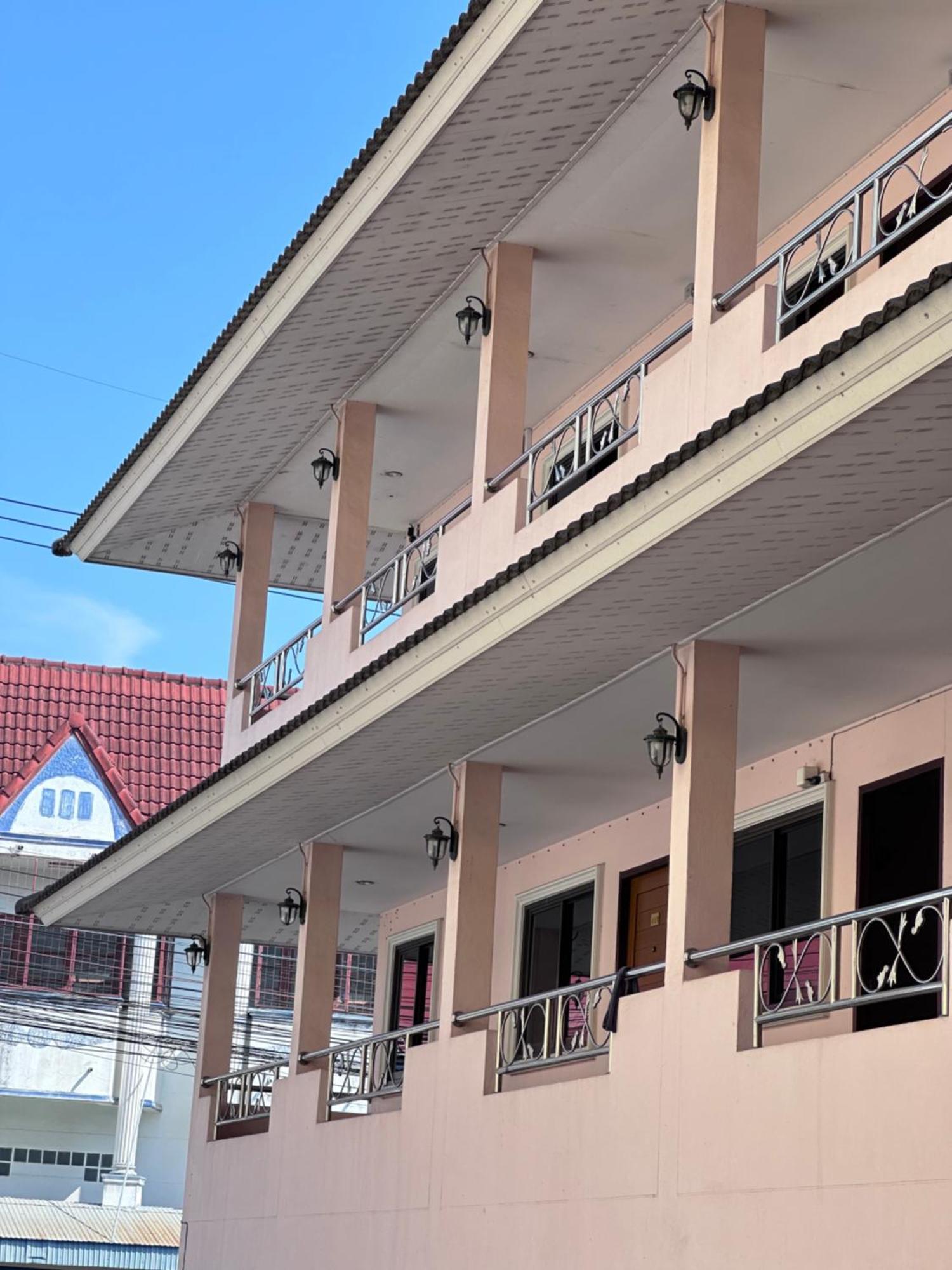 Phurafah Place Hotel โรงแรมภูระฟ้า เพลส Nan Exterior photo