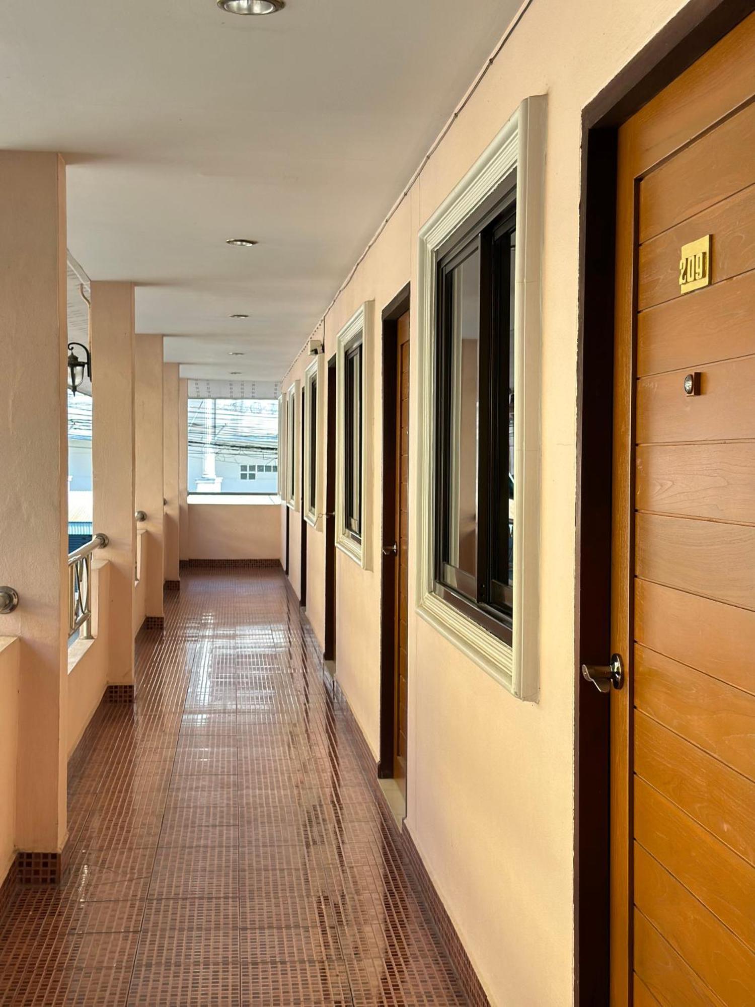 Phurafah Place Hotel โรงแรมภูระฟ้า เพลส Nan Exterior photo